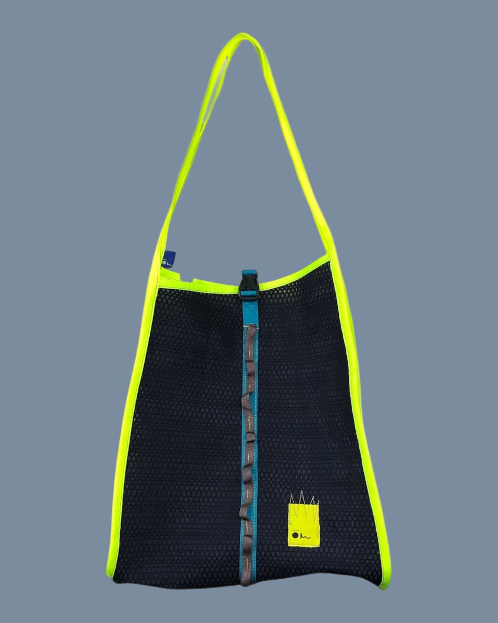 MALA SIGNATURE (L) - Lucent2